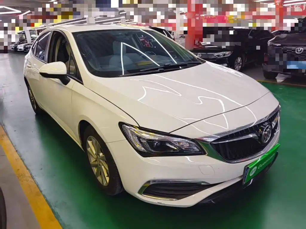 Buick Verano — миниатюра 4