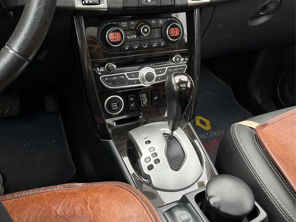 Renault Koleos (Import) — миниатюра 10
