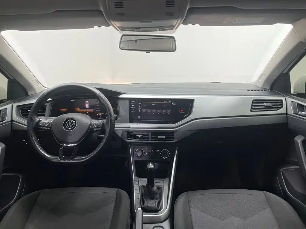 Volkswagen Polo — миниатюра 13