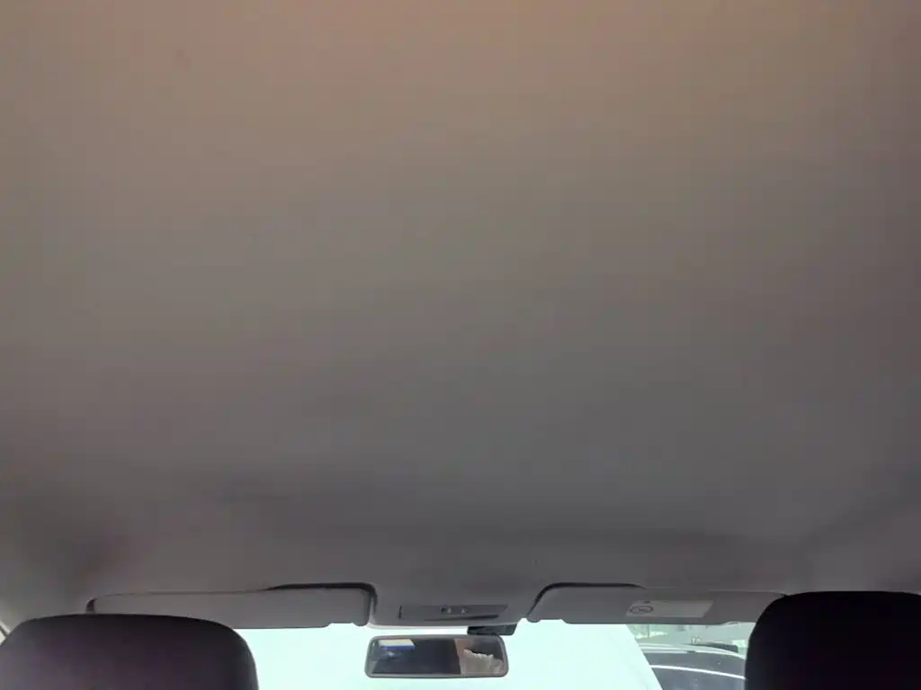 Volkswagen Santana — миниатюра 18