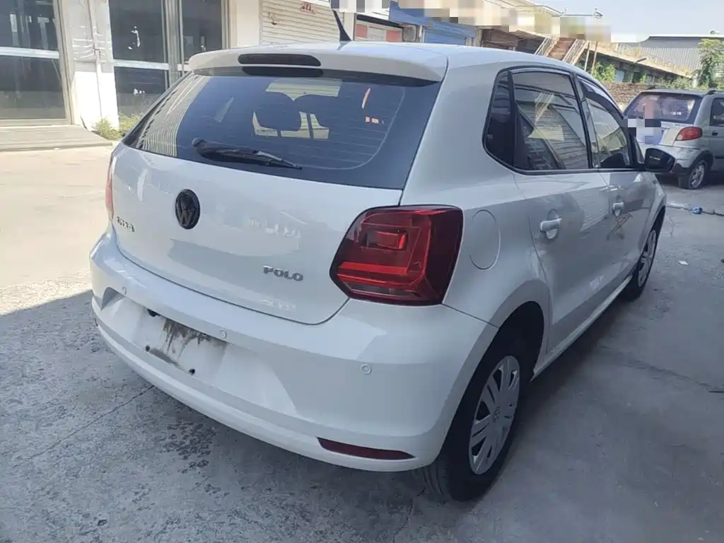 Volkswagen Polo — миниатюра 7