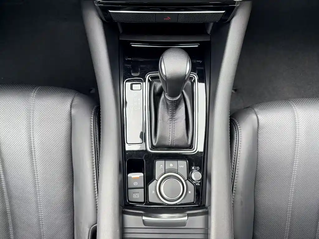 Mazda Atenza — миниатюра 6