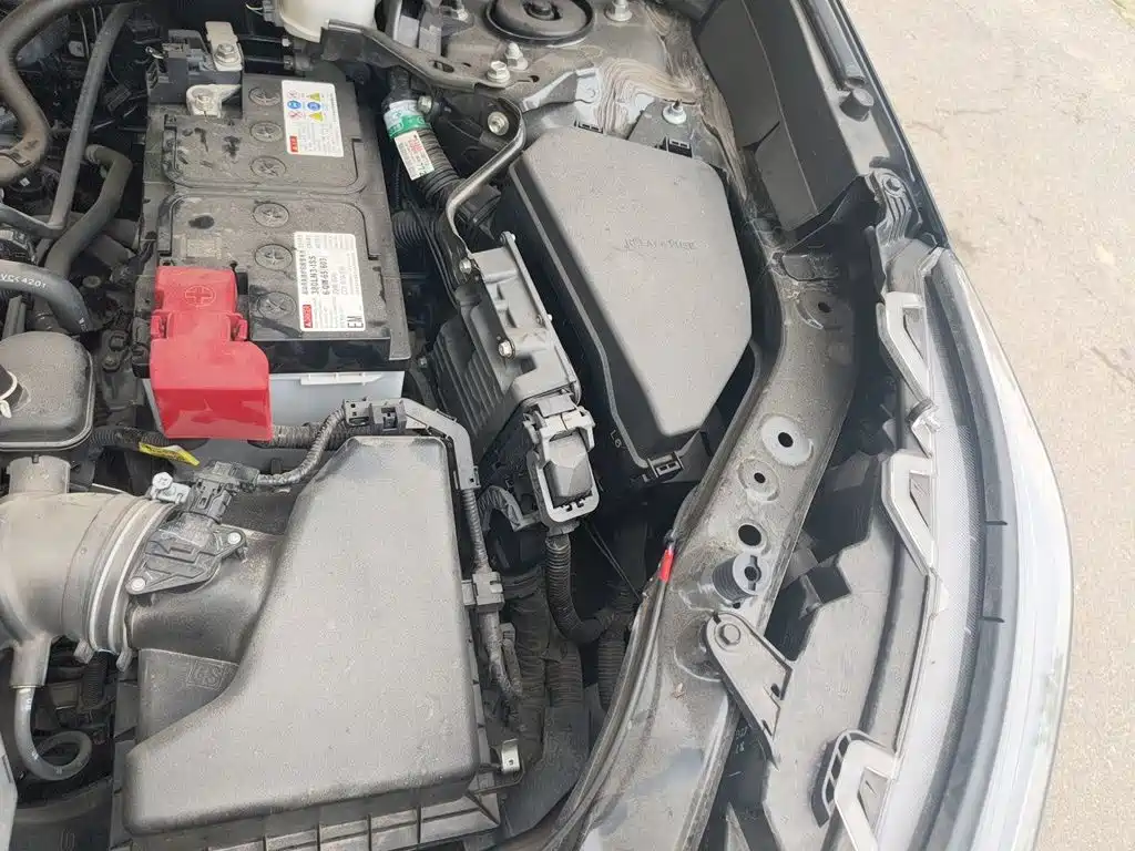 Toyota RAV4 — миниатюра 23
