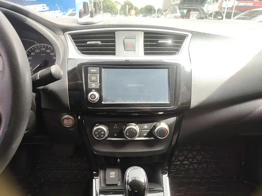 Nissan Sylphy — миниатюра 13