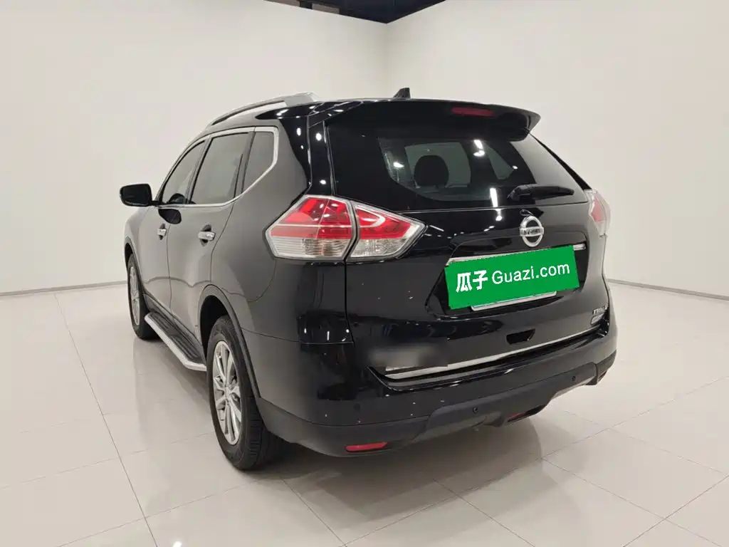 Nissan X-Trail — миниатюра 4