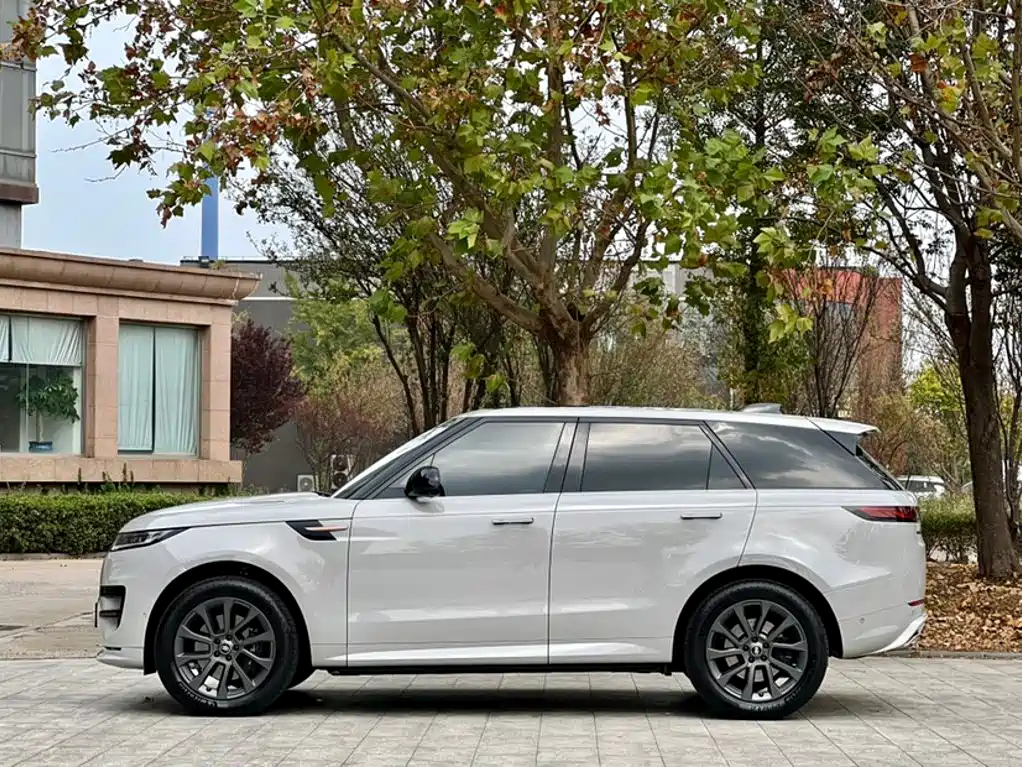 Land Rover Sport — миниатюра 15