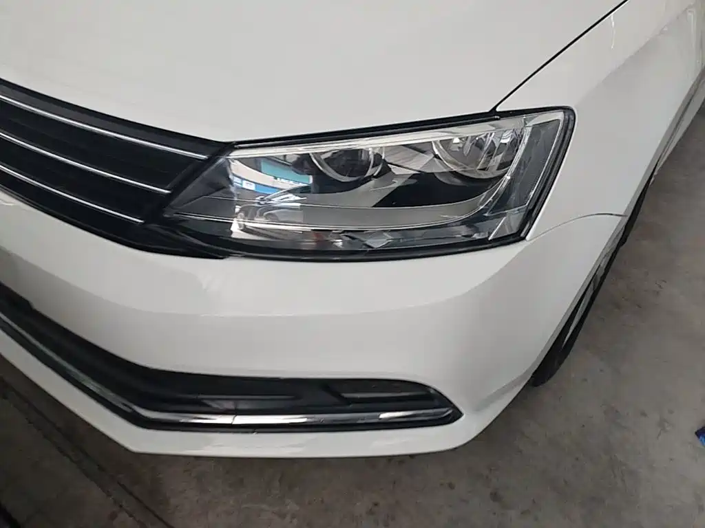 Volkswagen Sagitar — миниатюра 24