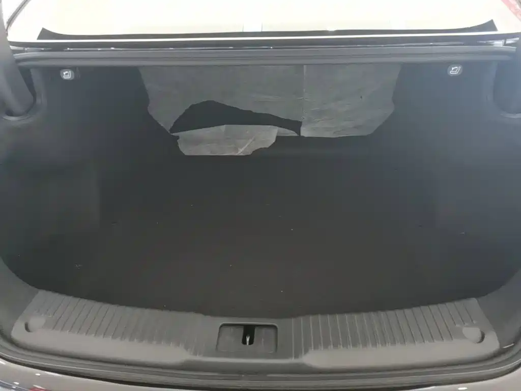 Hongqi Hongqi H5 PHEV — миниатюра 19