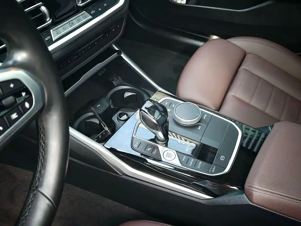 BMW 3 Series — миниатюра 5