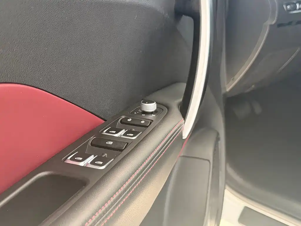 GEELY AUTOMOBILE BINYUE