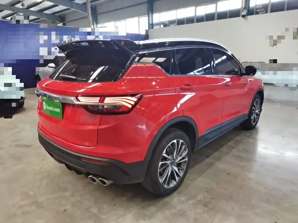 Geely Binyue — миниатюра 7