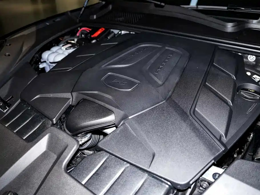 Porsche Cayenne — миниатюра 13