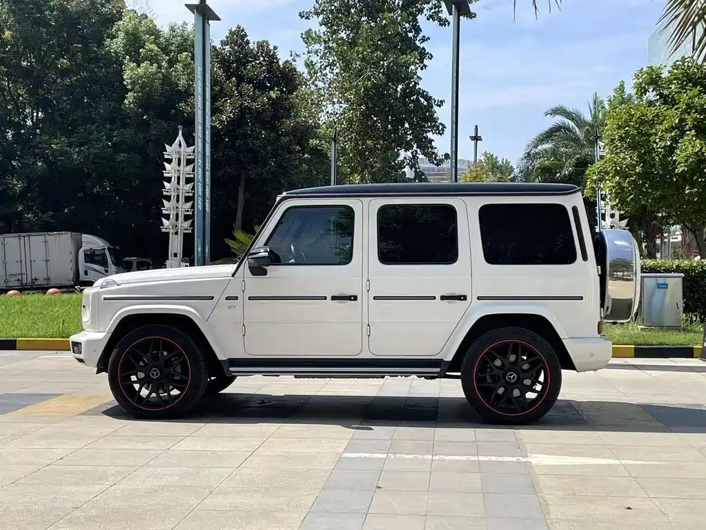 MERCEDES-BENZ G CLASS
