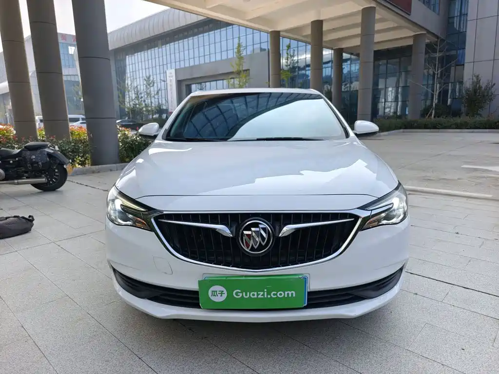 Buick Excelle — миниатюра 3