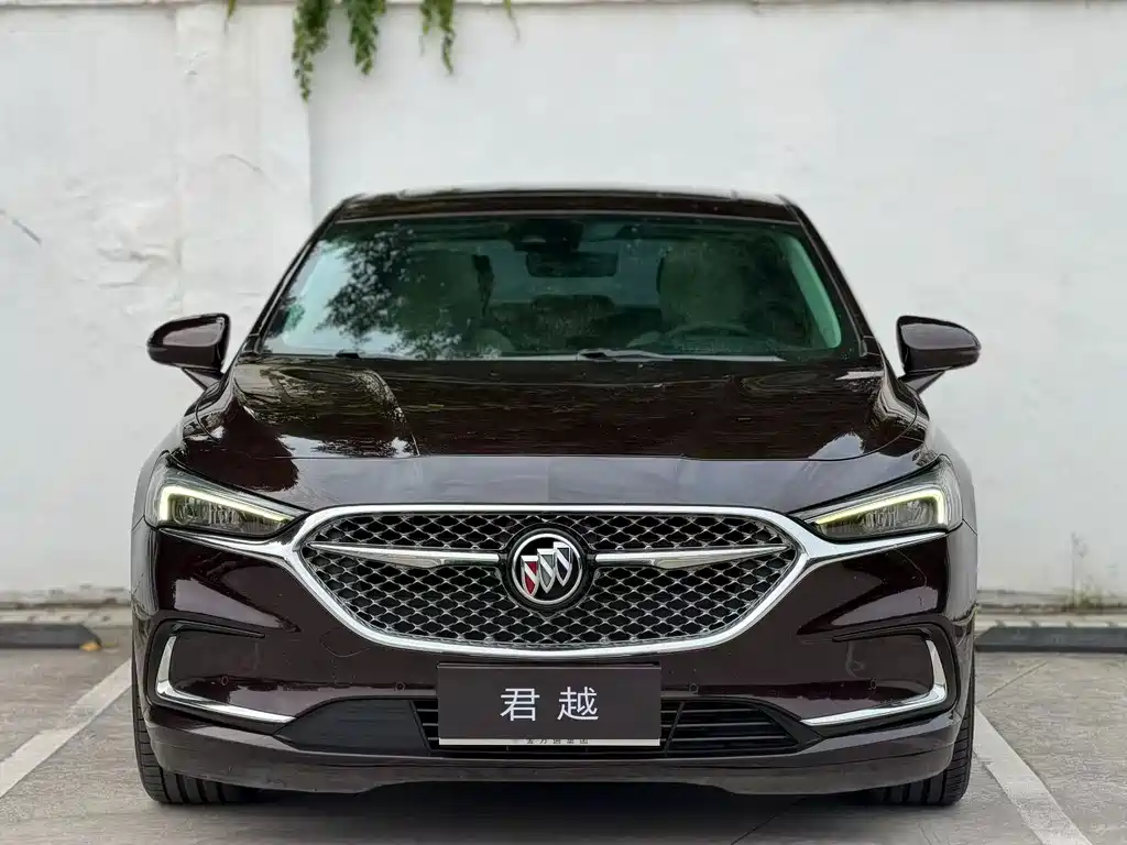 Buick LaCrosse — миниатюра 2