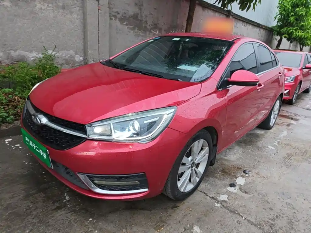 Chery Arrizo 5