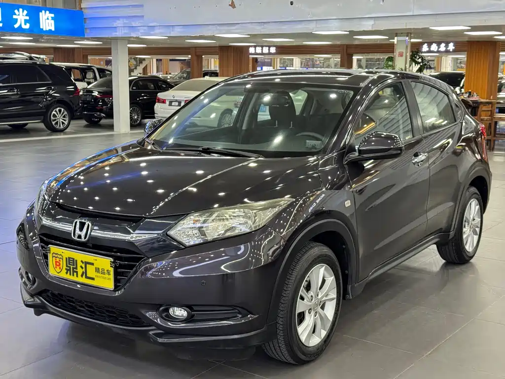 Honda Vezel 2015