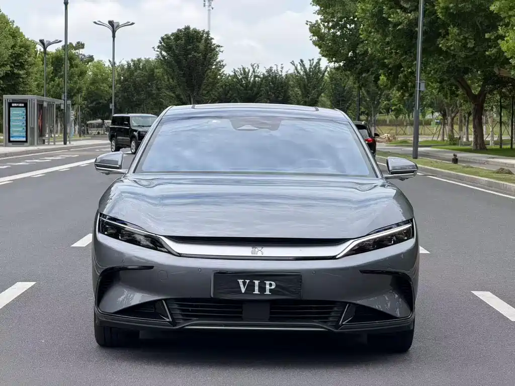 BYD Han — миниатюра 2