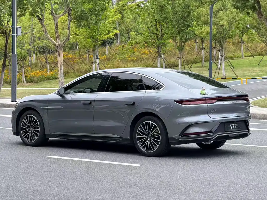 BYD Han — миниатюра 8