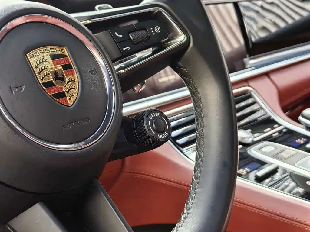 Porsche Panamera — миниатюра 9