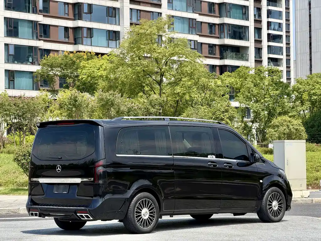 Mercedes-Benz Vito — миниатюра 6