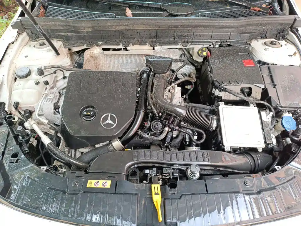 Mercedes-Benz GLB — миниатюра 11