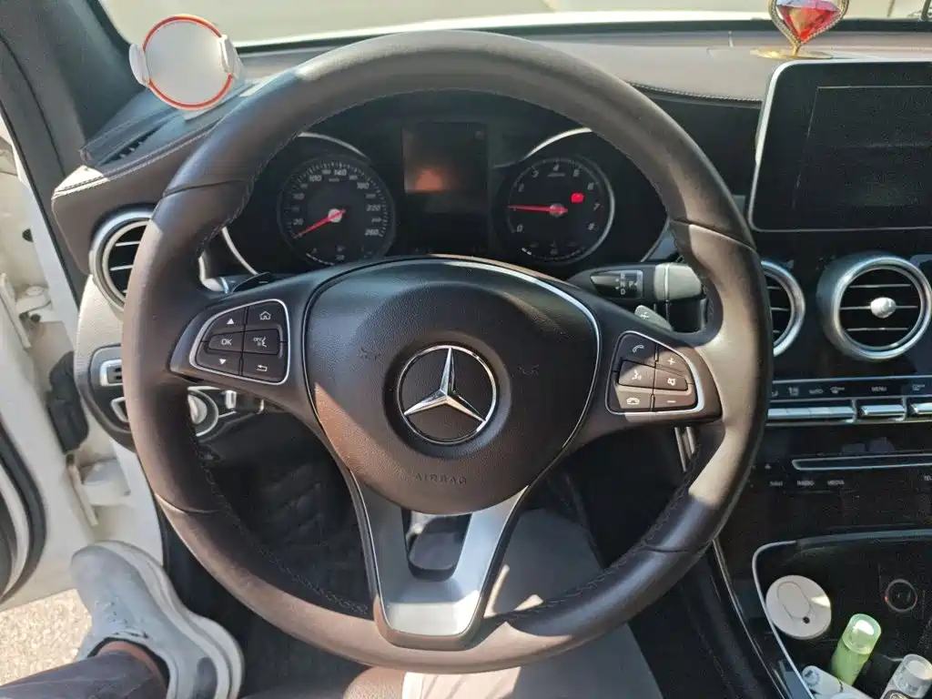 Mercedes-Benz GLC — миниатюра 6