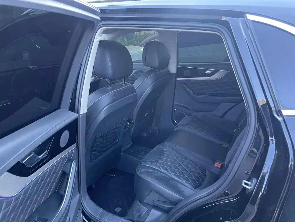 Hongqi Hongqi HS5 — миниатюра 3