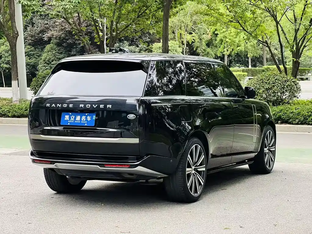 Land Rover Range Rover — миниатюра 6