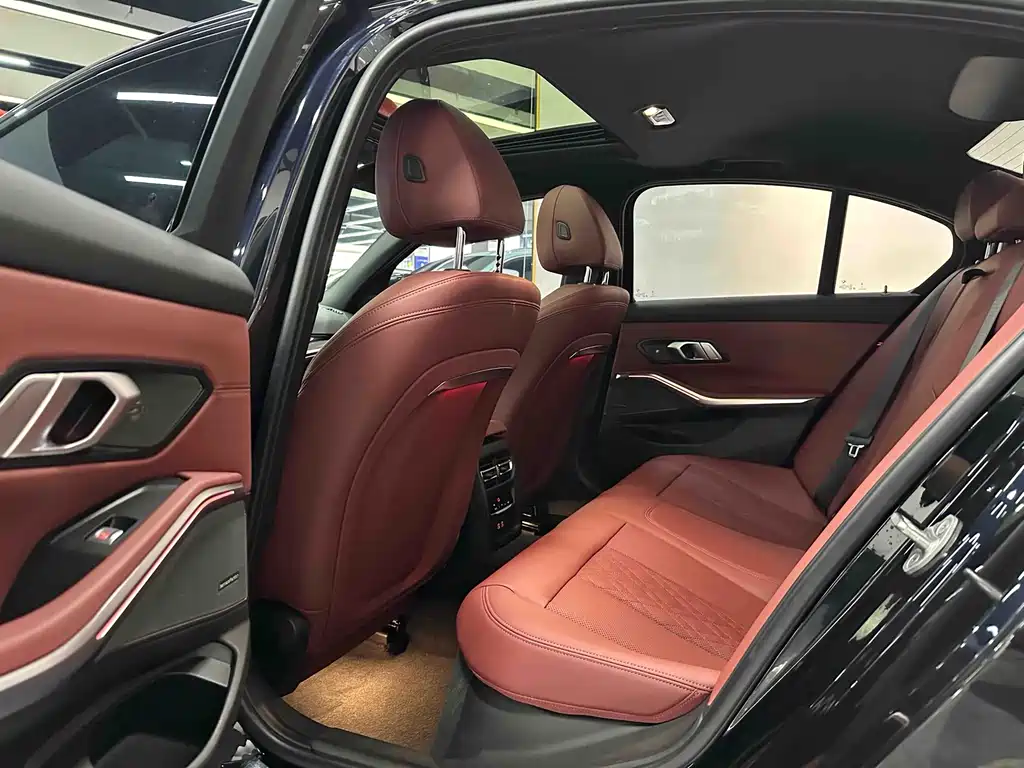 BMW 3 Series 3 2023 330i M Sport