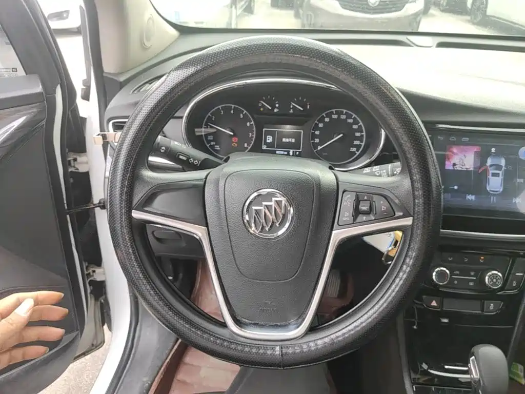 Buick Encore — миниатюра 11