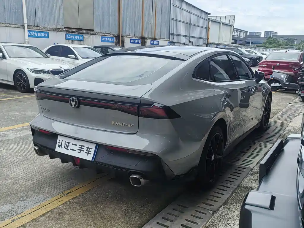 Changan UNI-V — миниатюра 11