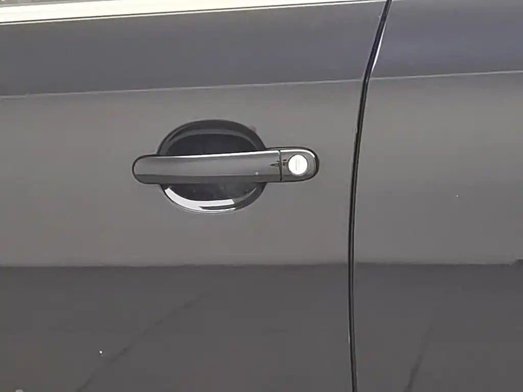 Volkswagen Santana — миниатюра 18
