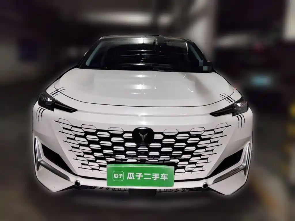 Changan UNI-K — миниатюра 23