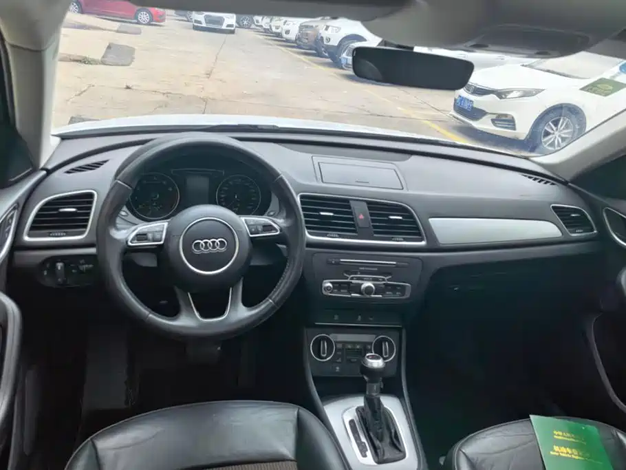 Audi Q3 — миниатюра 12