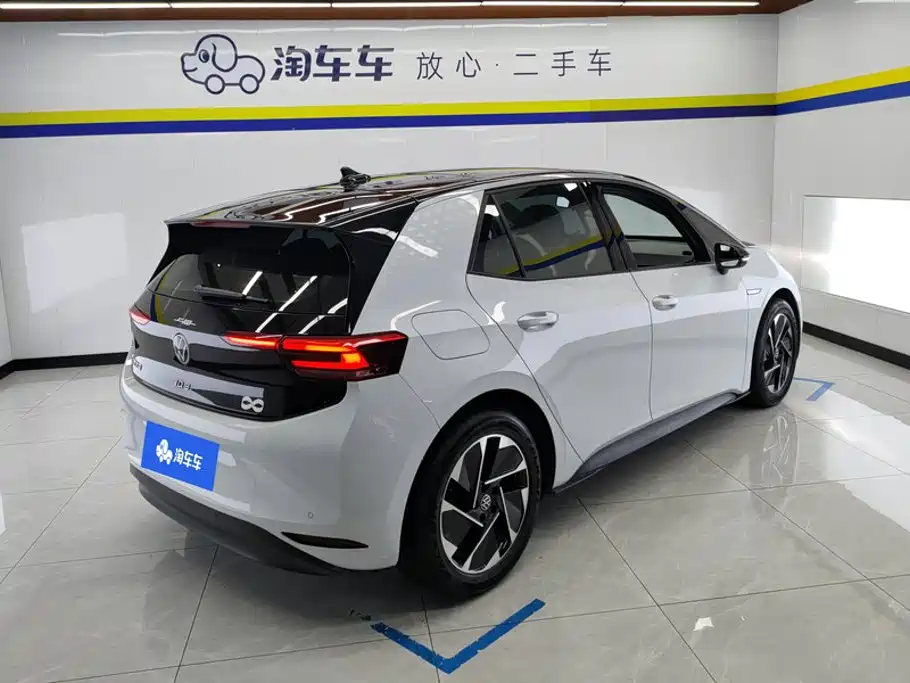 Volkswagen ID.3 — миниатюра 3