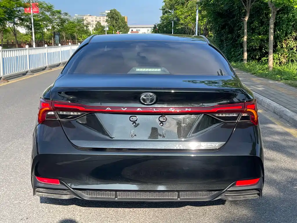 Toyota Avalon 2024 2.0L