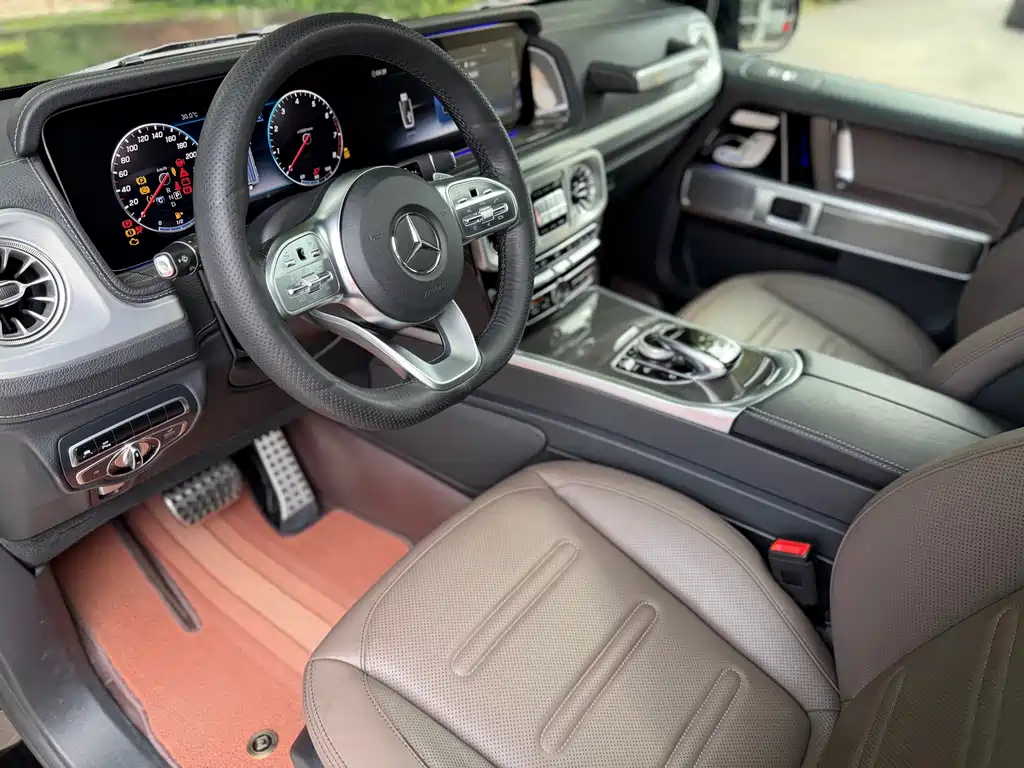 Mercedes-Benz G-Class — миниатюра 6