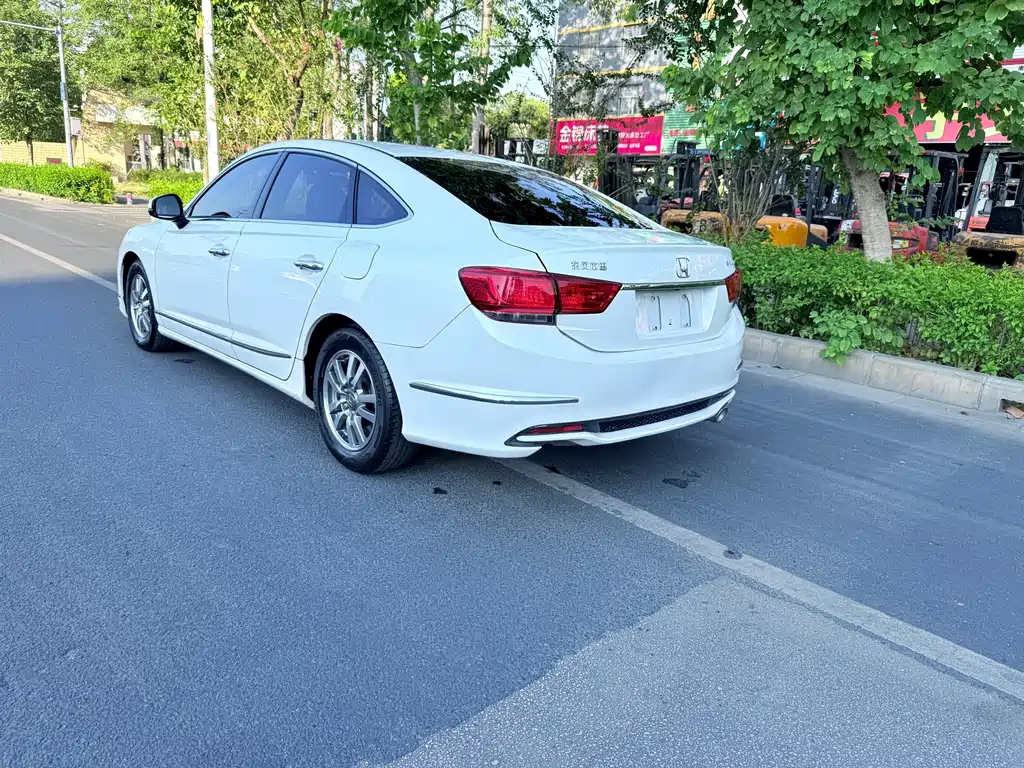 Honda Spirior — миниатюра 9