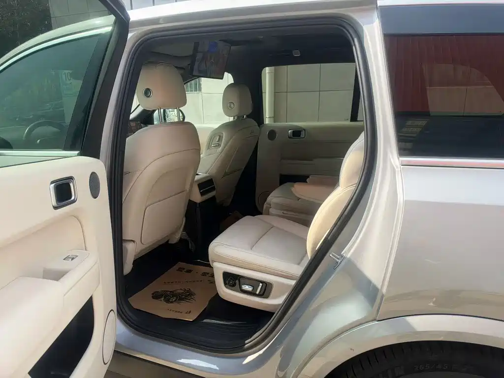 Li Auto Li L9 — миниатюра 4