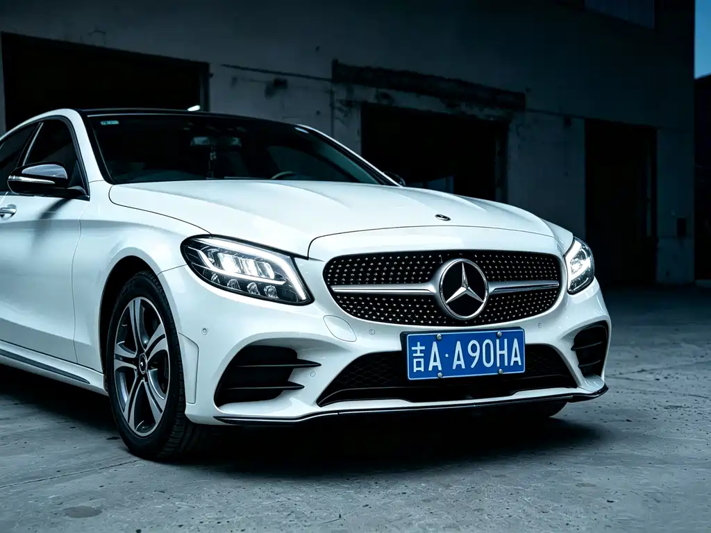 Mercedes-Benz C-Class — миниатюра 3