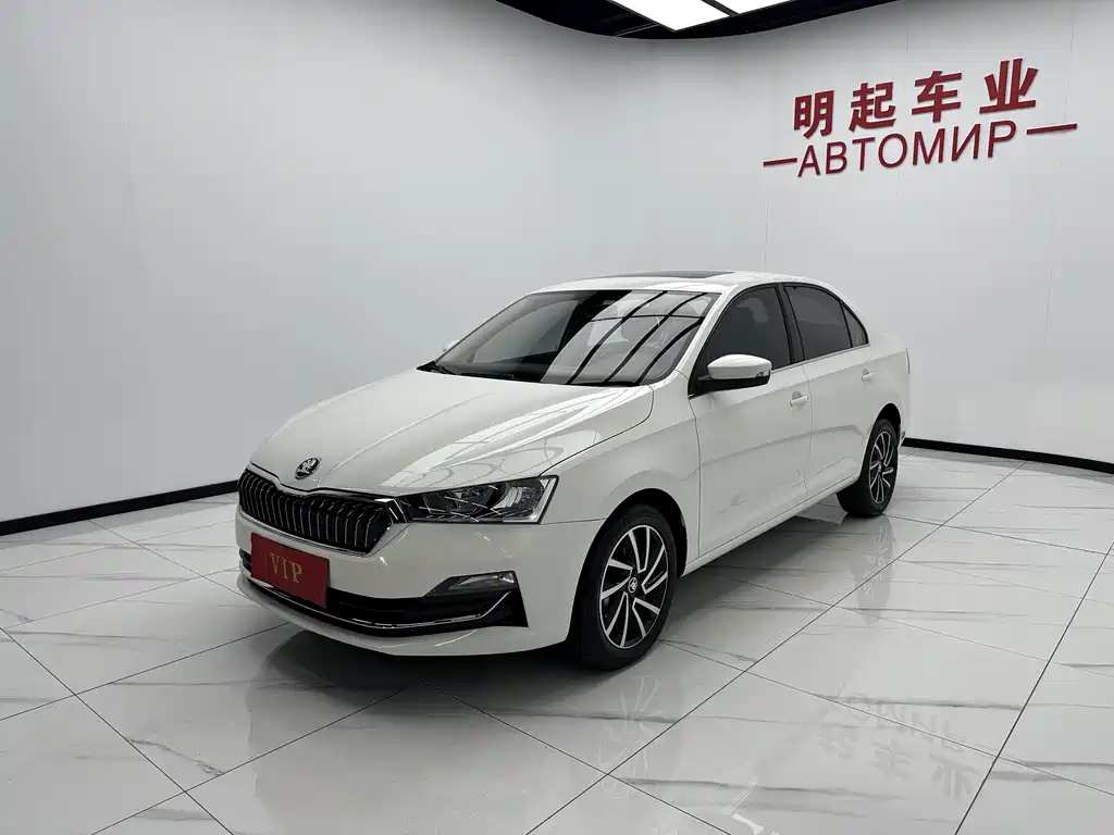 Skoda Rapid 2022 1.5L AT