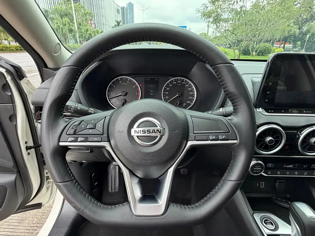 Nissan Sylphy — миниатюра 15