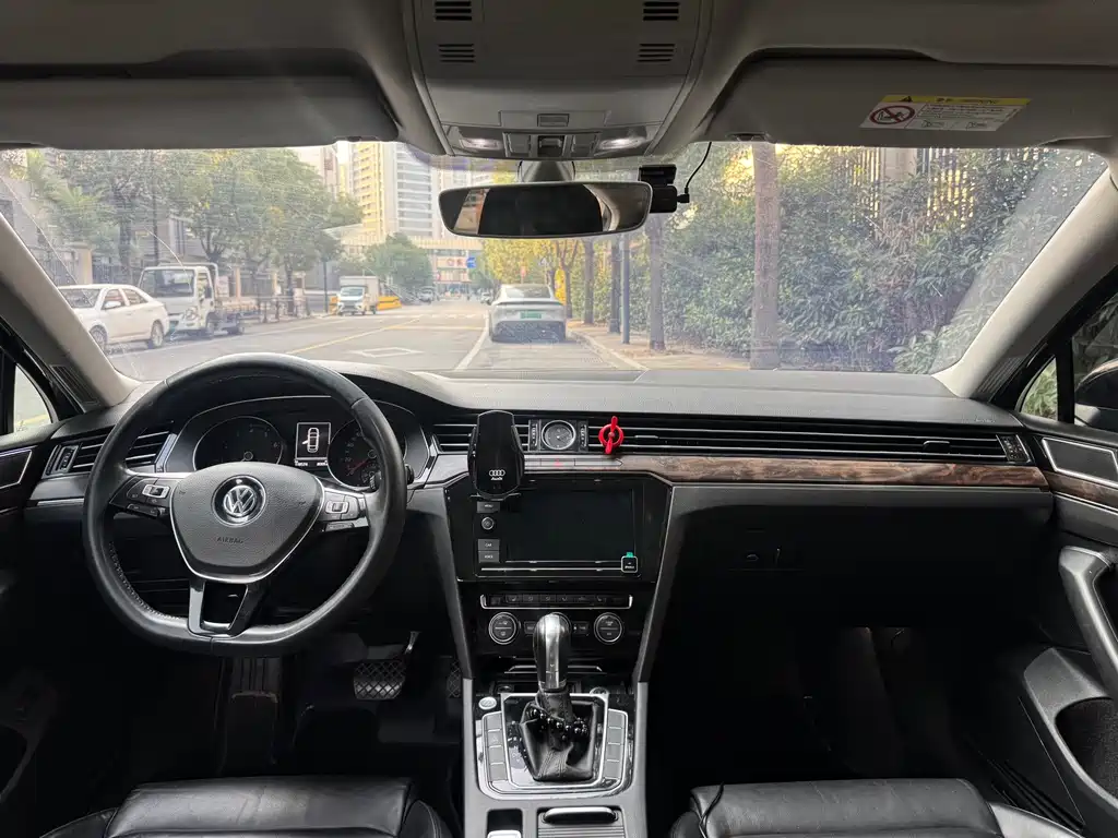 Volkswagen Magotan — миниатюра 8
