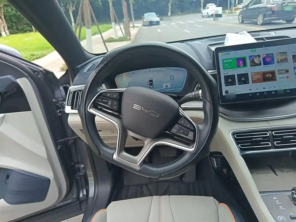BYD Song Plus PLUS 2024 DM-i 110km Flagship PLUS