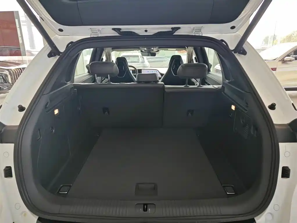 Hongqi HONGQI TIANGONG 08