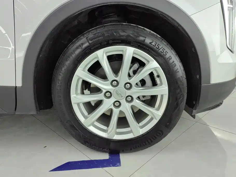 Cadillac XT4 — миниатюра 6