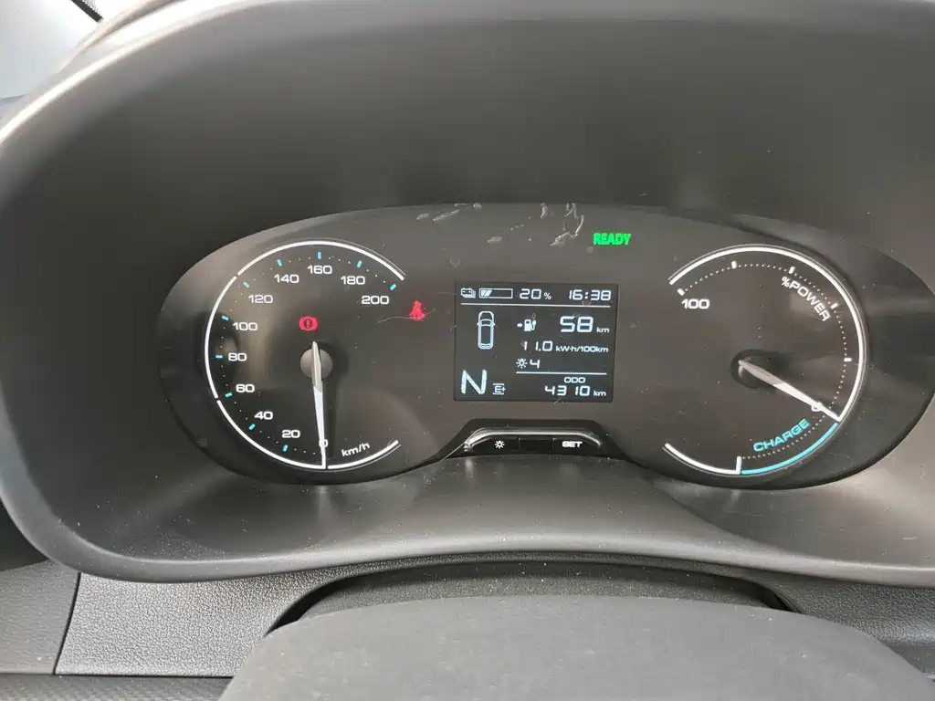 Wuling Hongguang EV — миниатюра 13