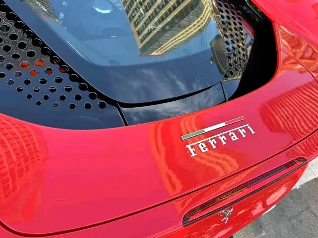 Ferrari SF90 2020 3.9T V8 Stradale