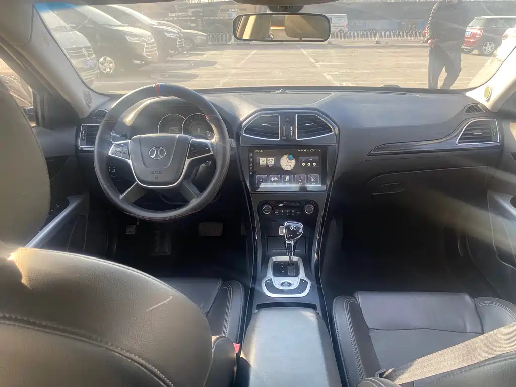 BAIC Senova D70 — миниатюра 10